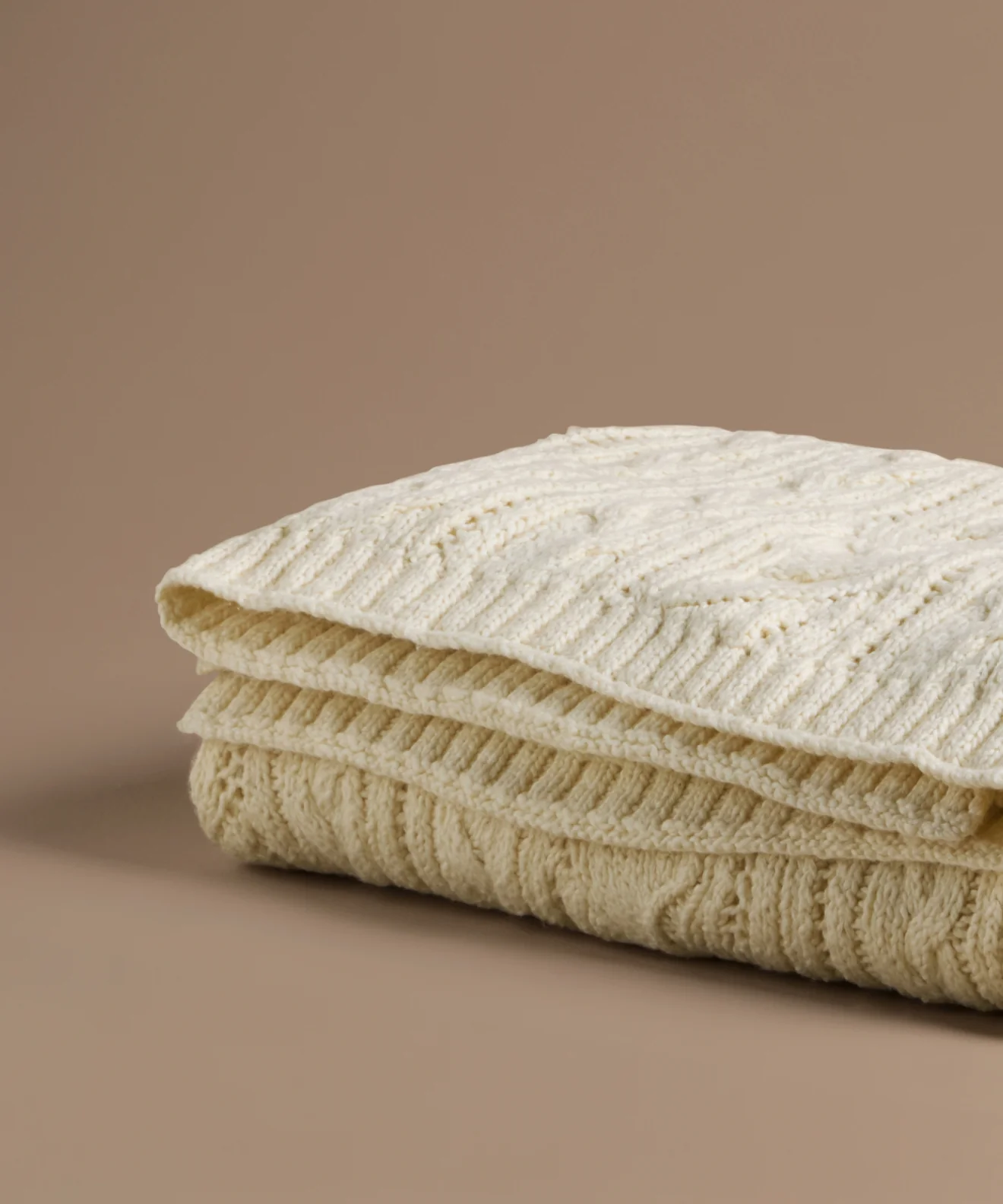 Audrey Throw - Image 4