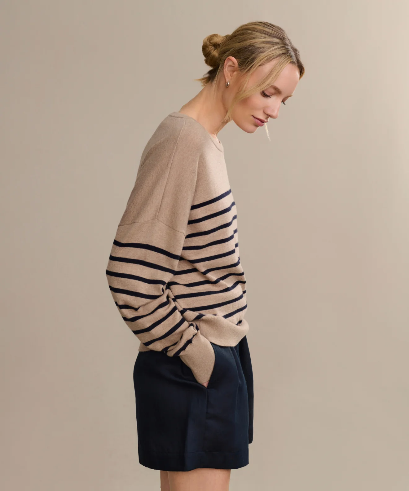 Avery Crewneck - Image 4