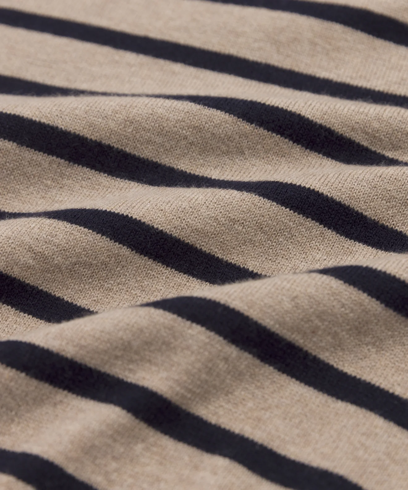 Avery Crewneck - Image 8