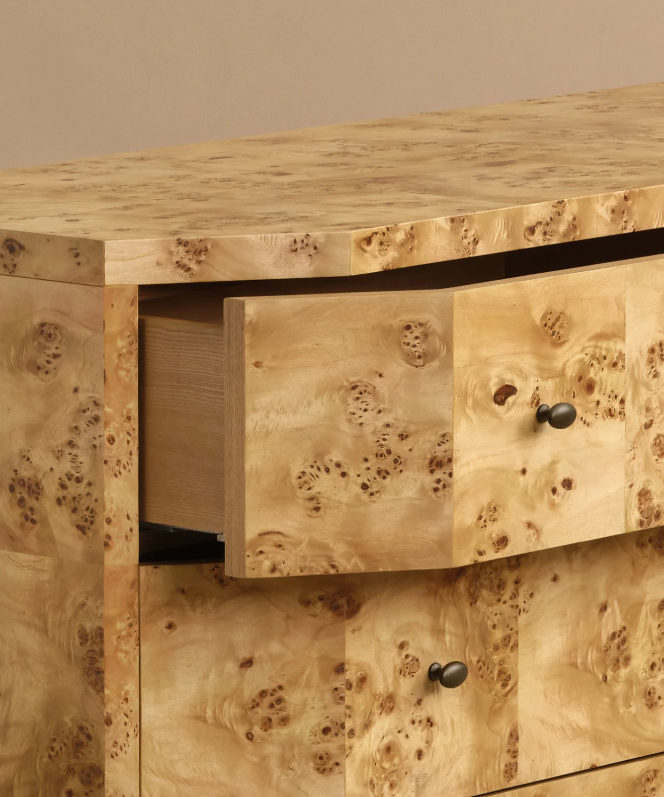 Carbon Dresser - Image 7