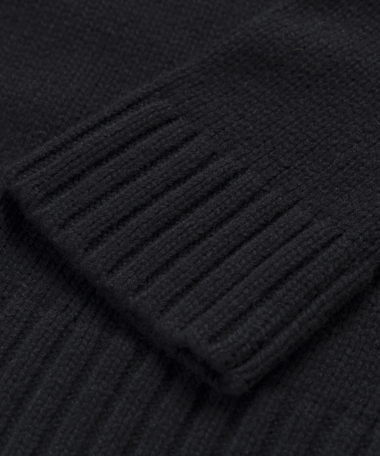Cashmere Amelia Crewneck - Image 8