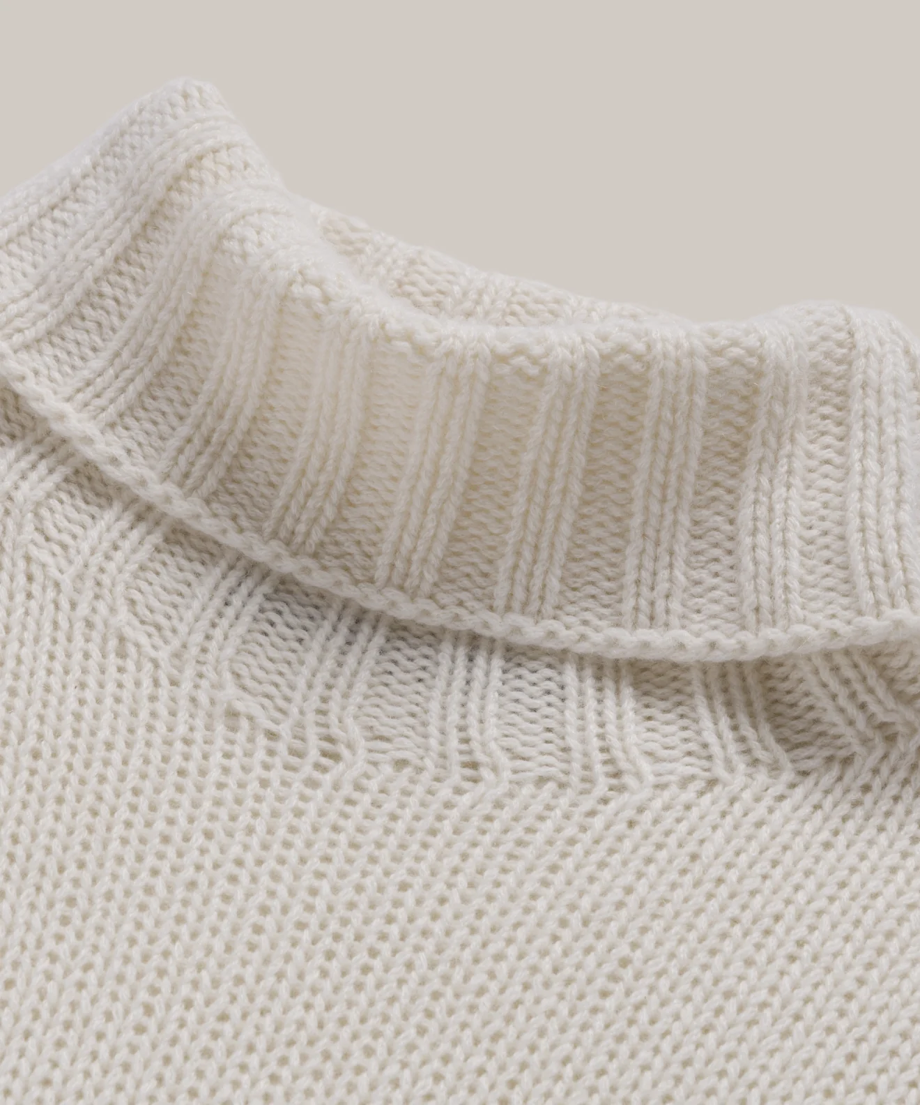 Cashmere Jet Turtleneck - Image 7