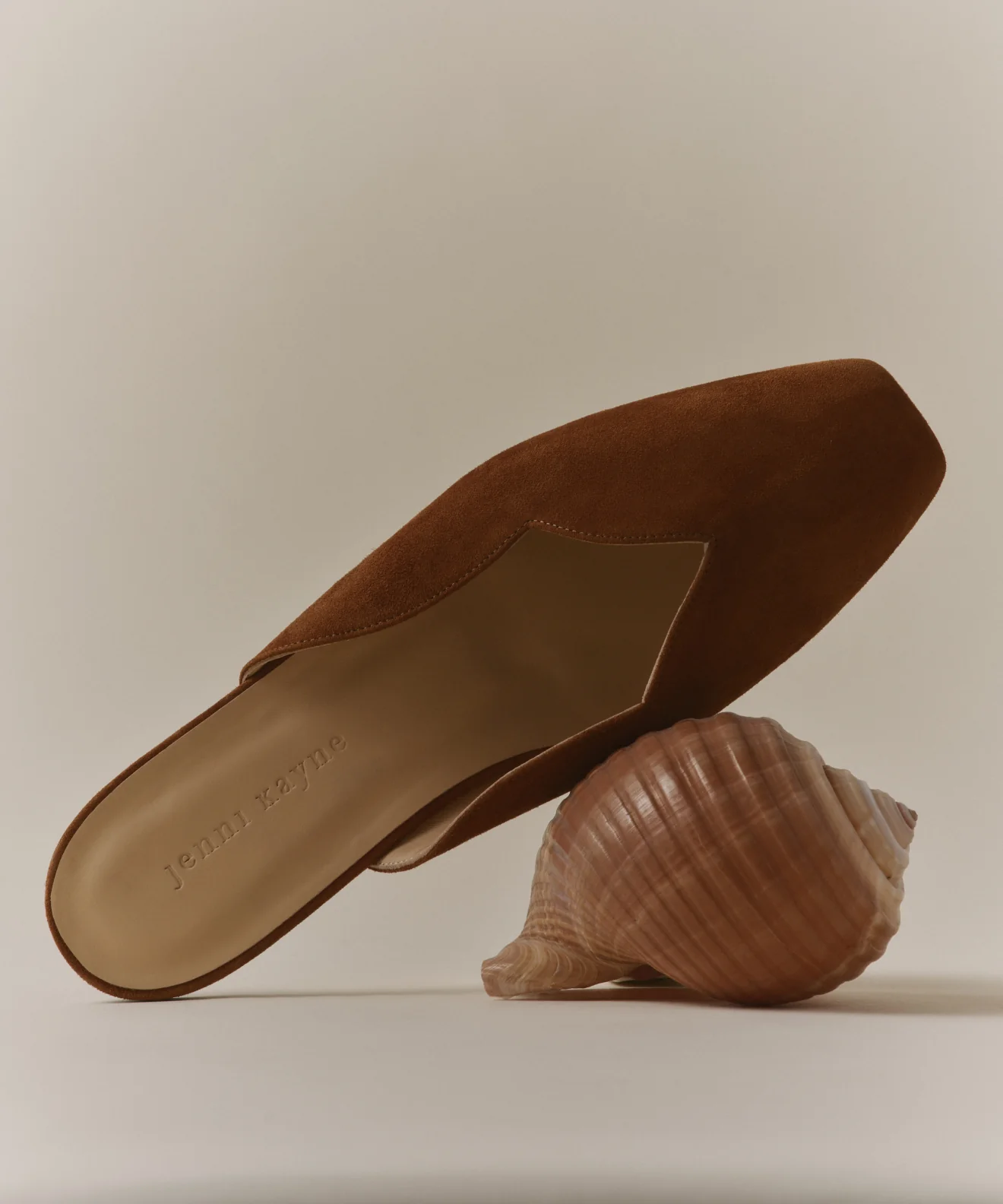 Clara Mule - Image 2
