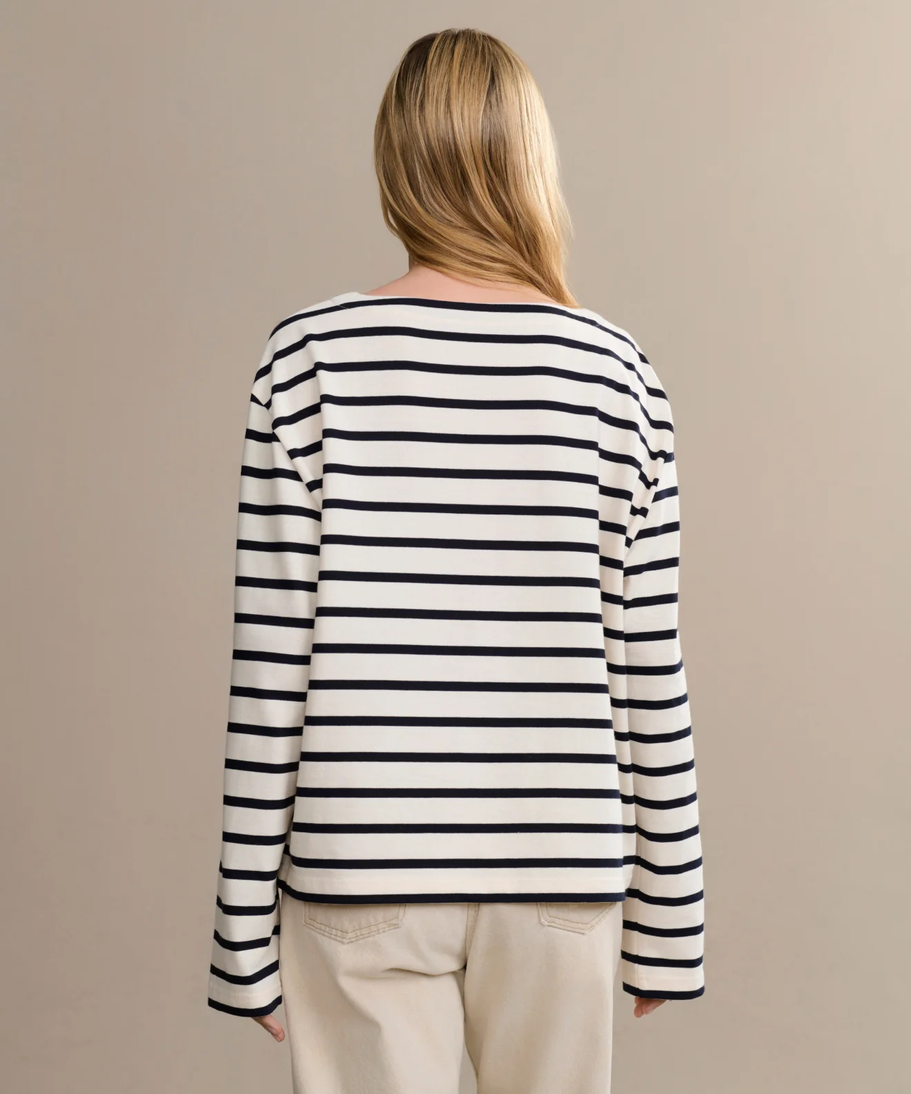 Claude Long-Sleeve Tee - Image 5
