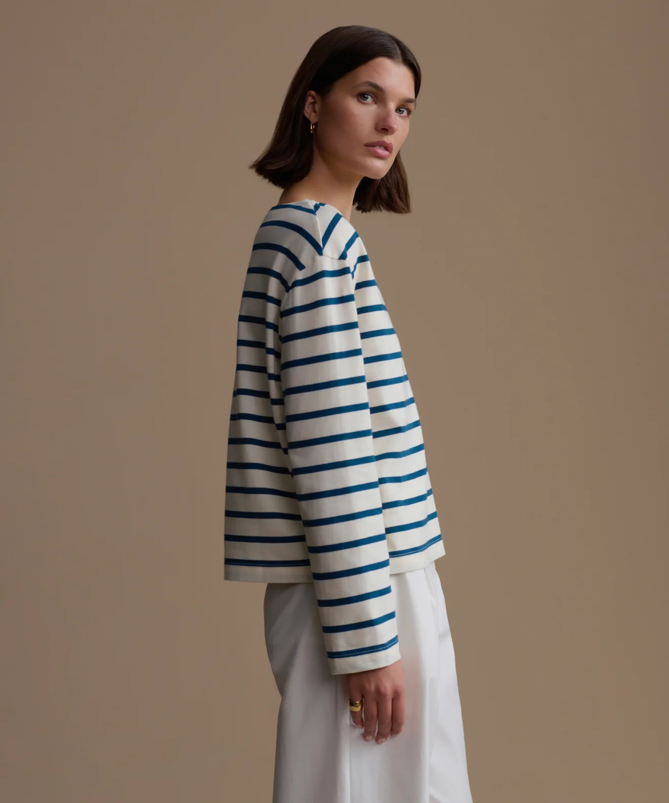 Claude Long-Sleeve Tee - Image 5