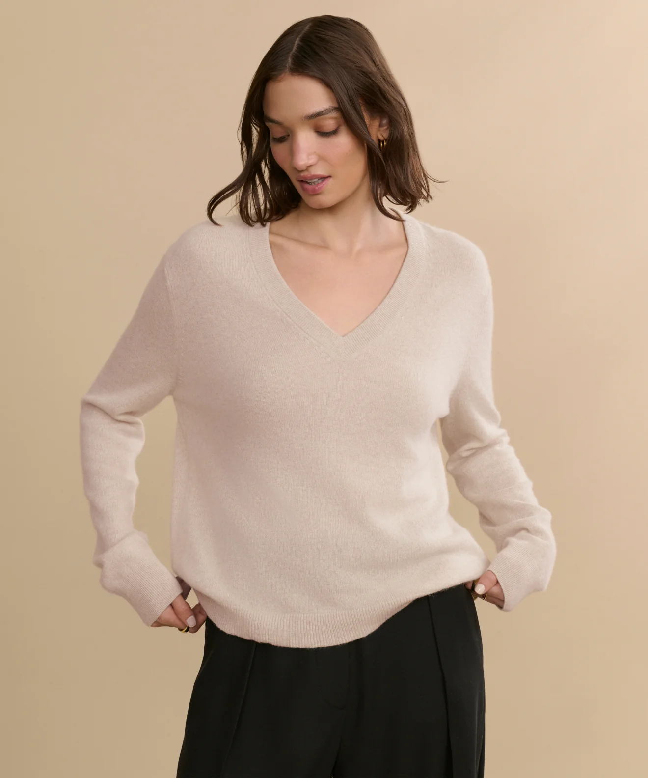 Flynn Cashmere V-Neck - Image 3