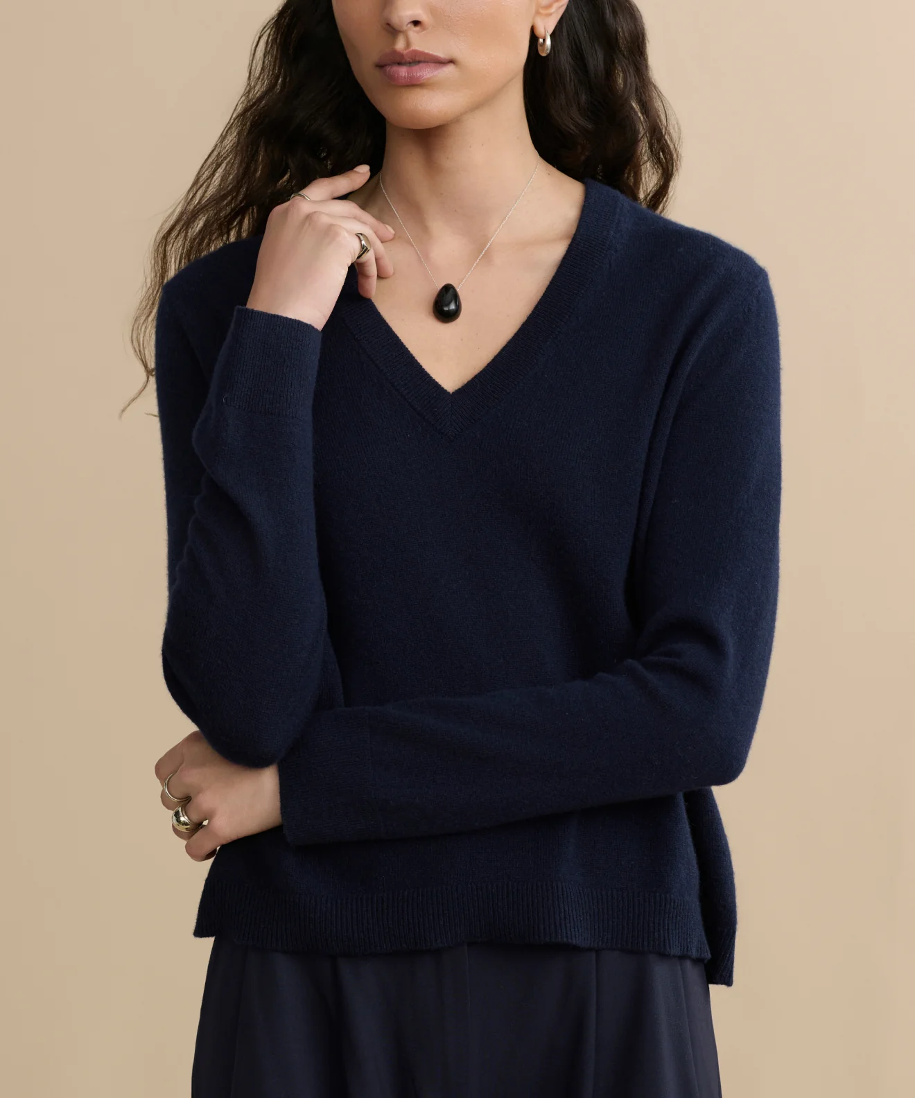 Flynn Cashmere V-Neck - Image 2