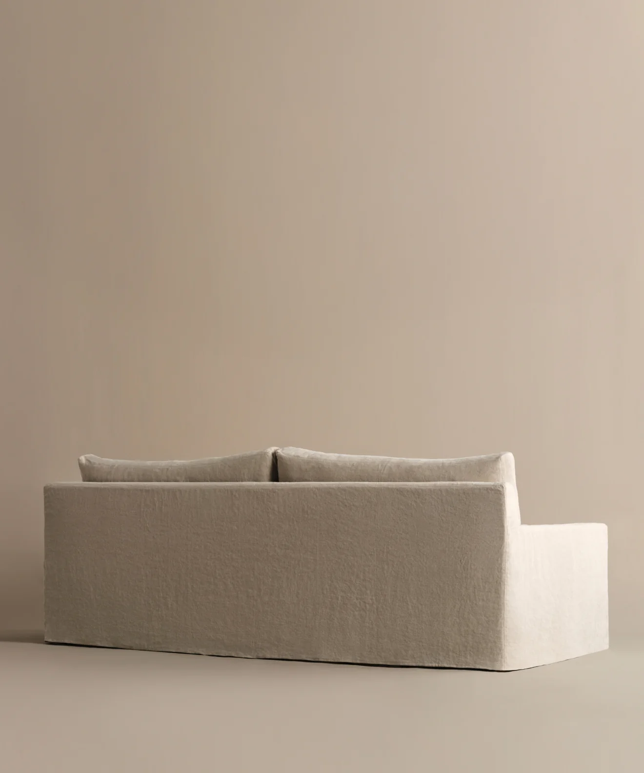 Harbor Sofa - Image 5