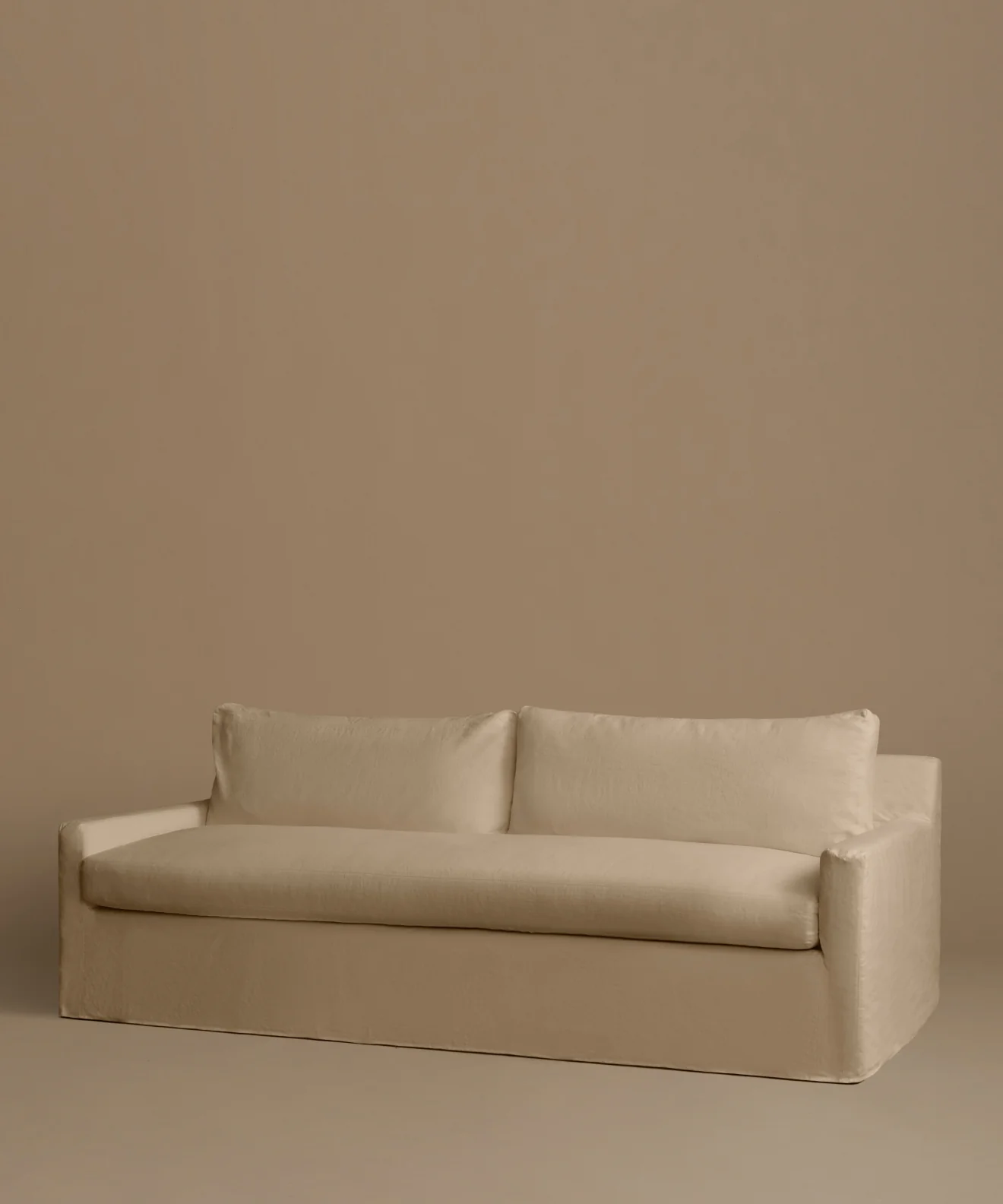 Harbor Sofa - Image 5