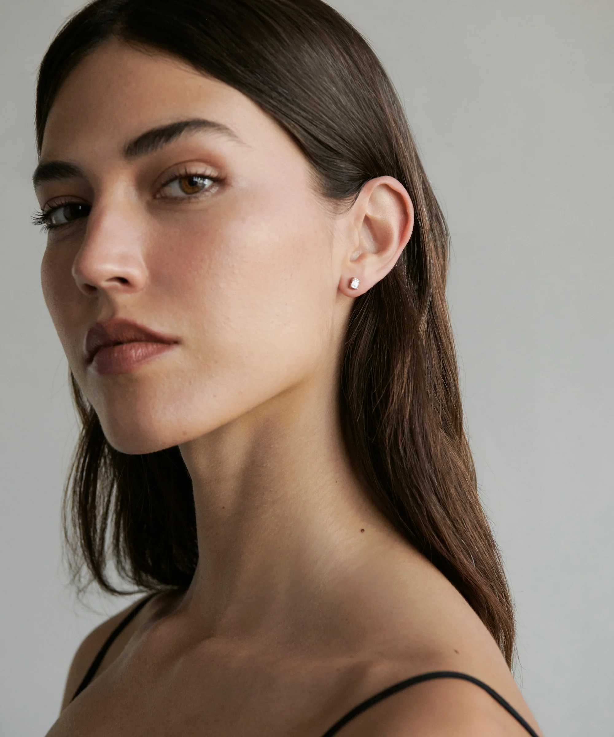 Ivy Emerald Cut Studs - Image 4