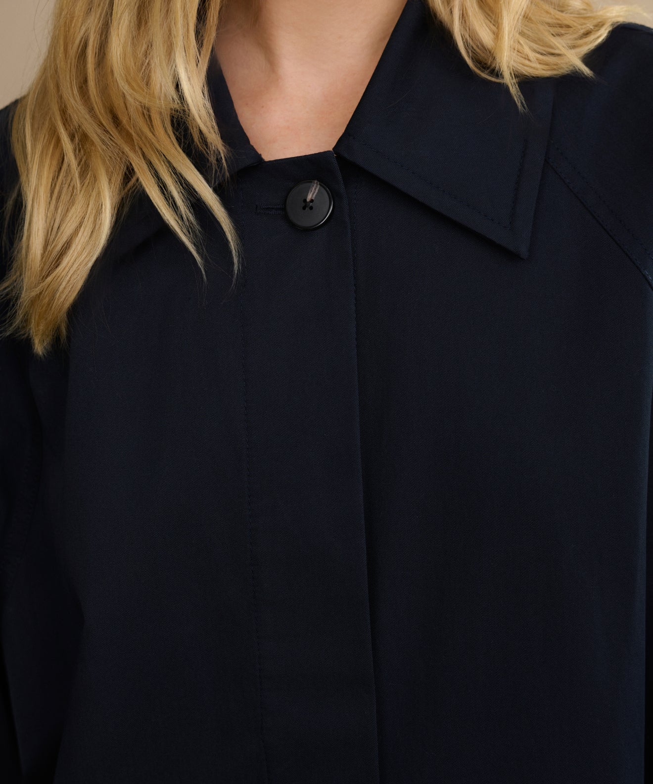 Leo Trench Coat - Image 3