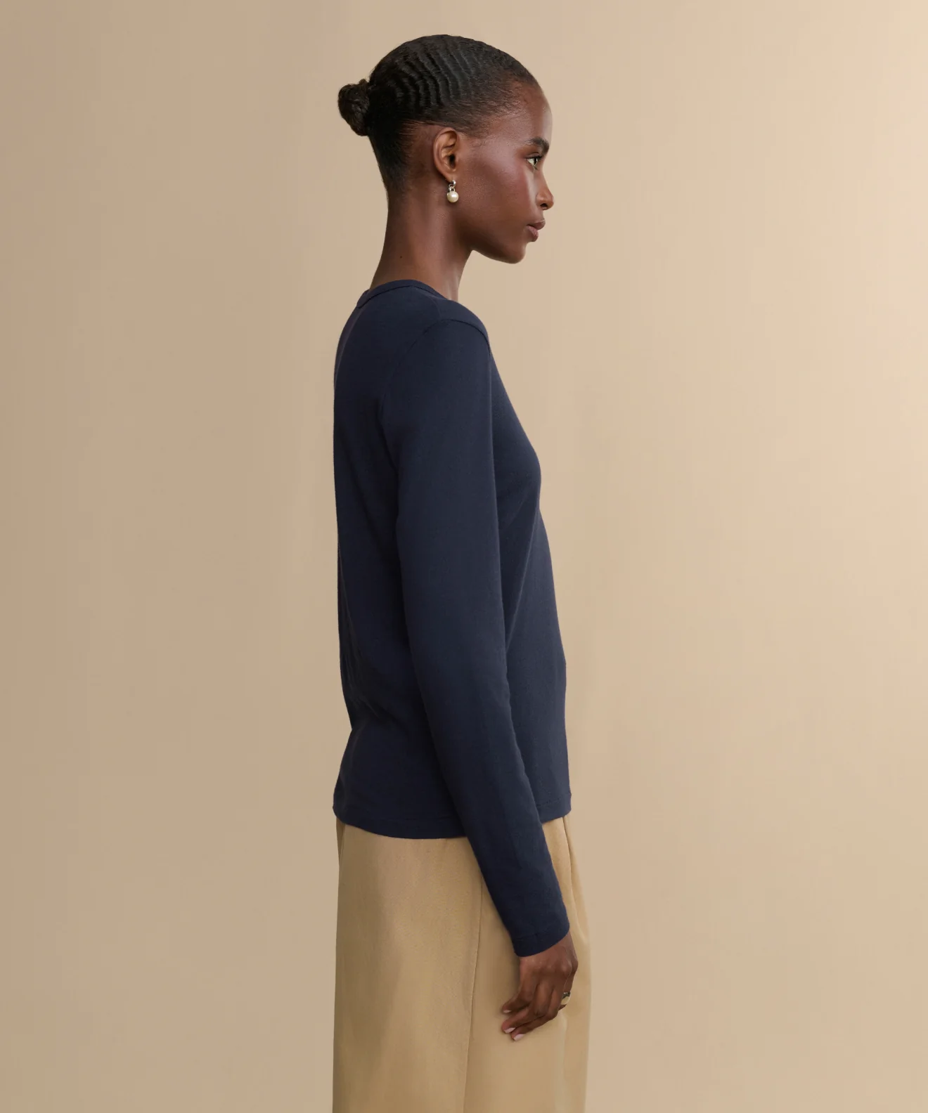 Long-Sleeve Slim Tee - Image 5