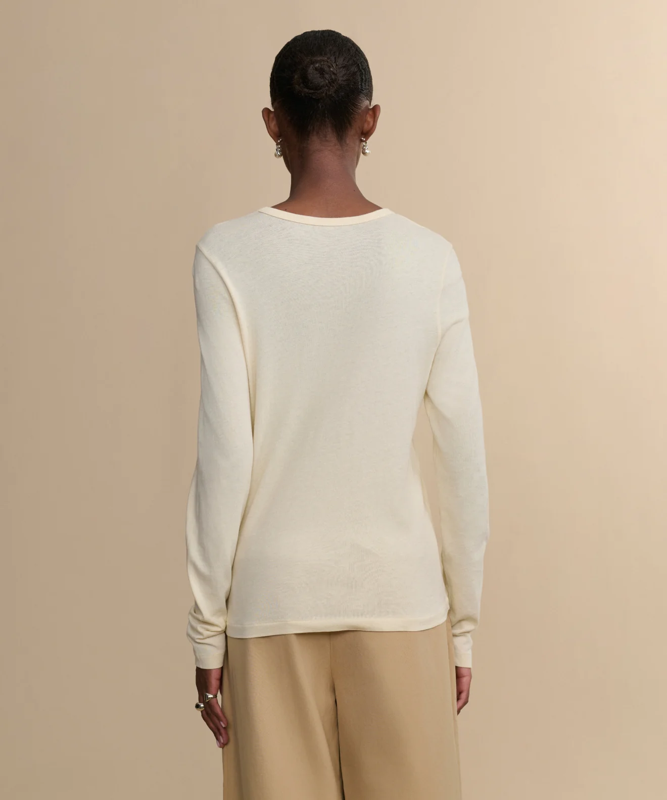 Long-Sleeve Slim Tee - Image 3