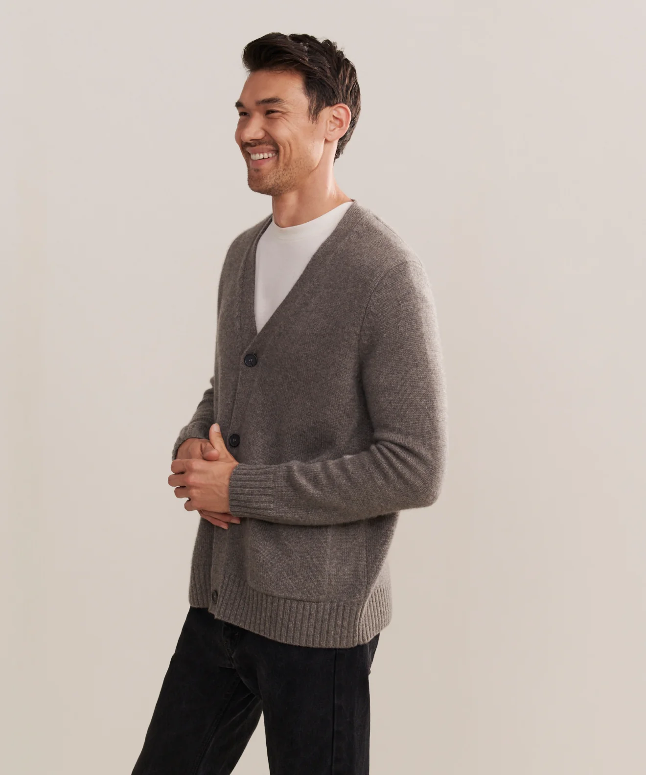 Men's Cashmere Cardigan - Image 3