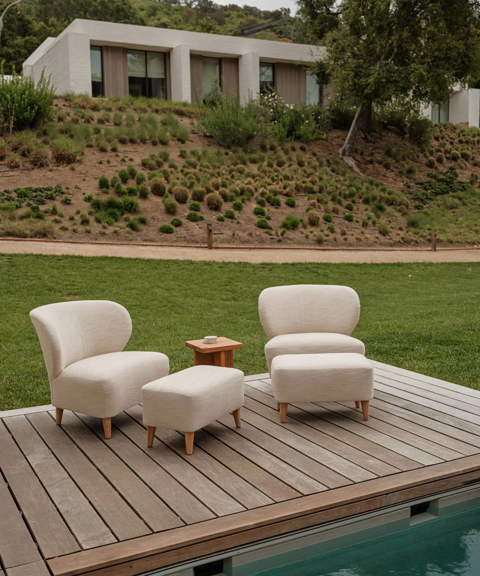 Outdoor Brentwood Chair - Image 3