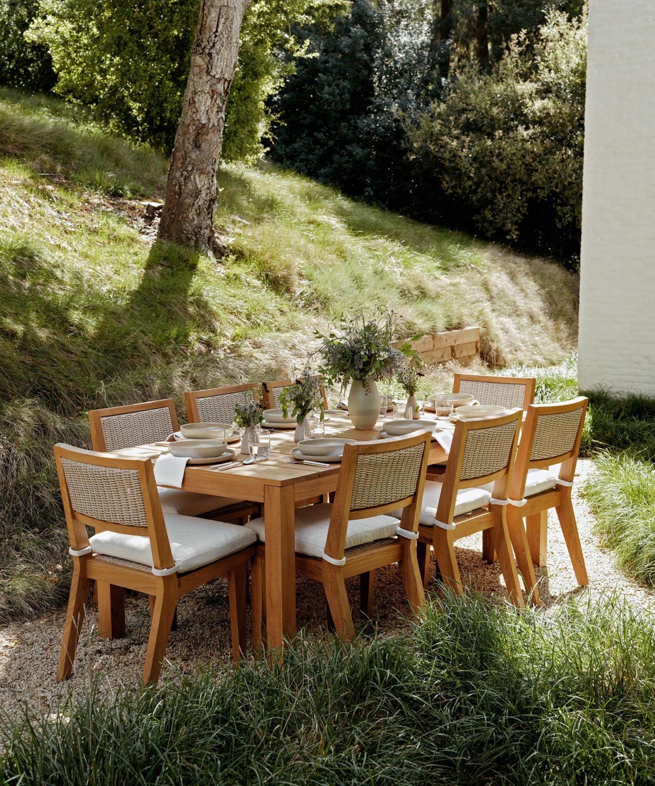 Outdoor Vista Dining Table - Image 4
