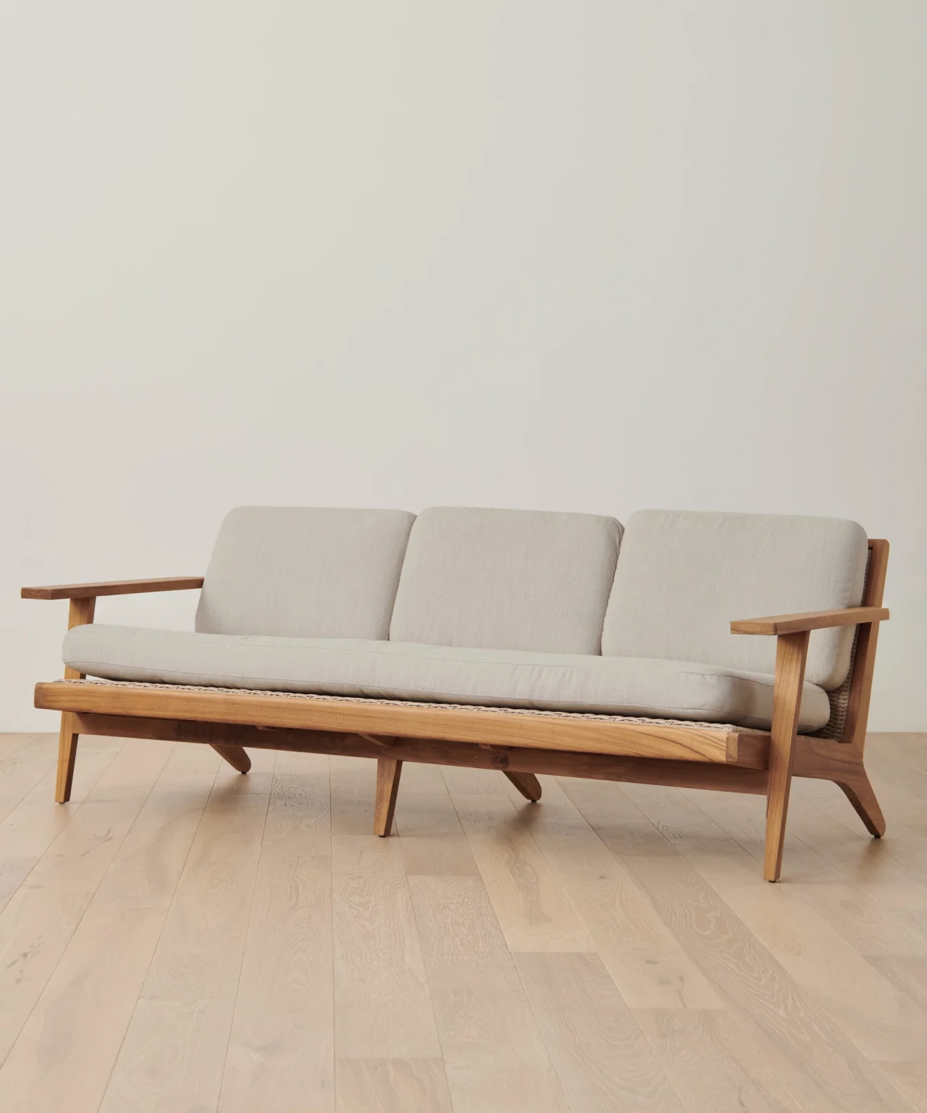 Outdoor Vista Sofa Cover - Image 4