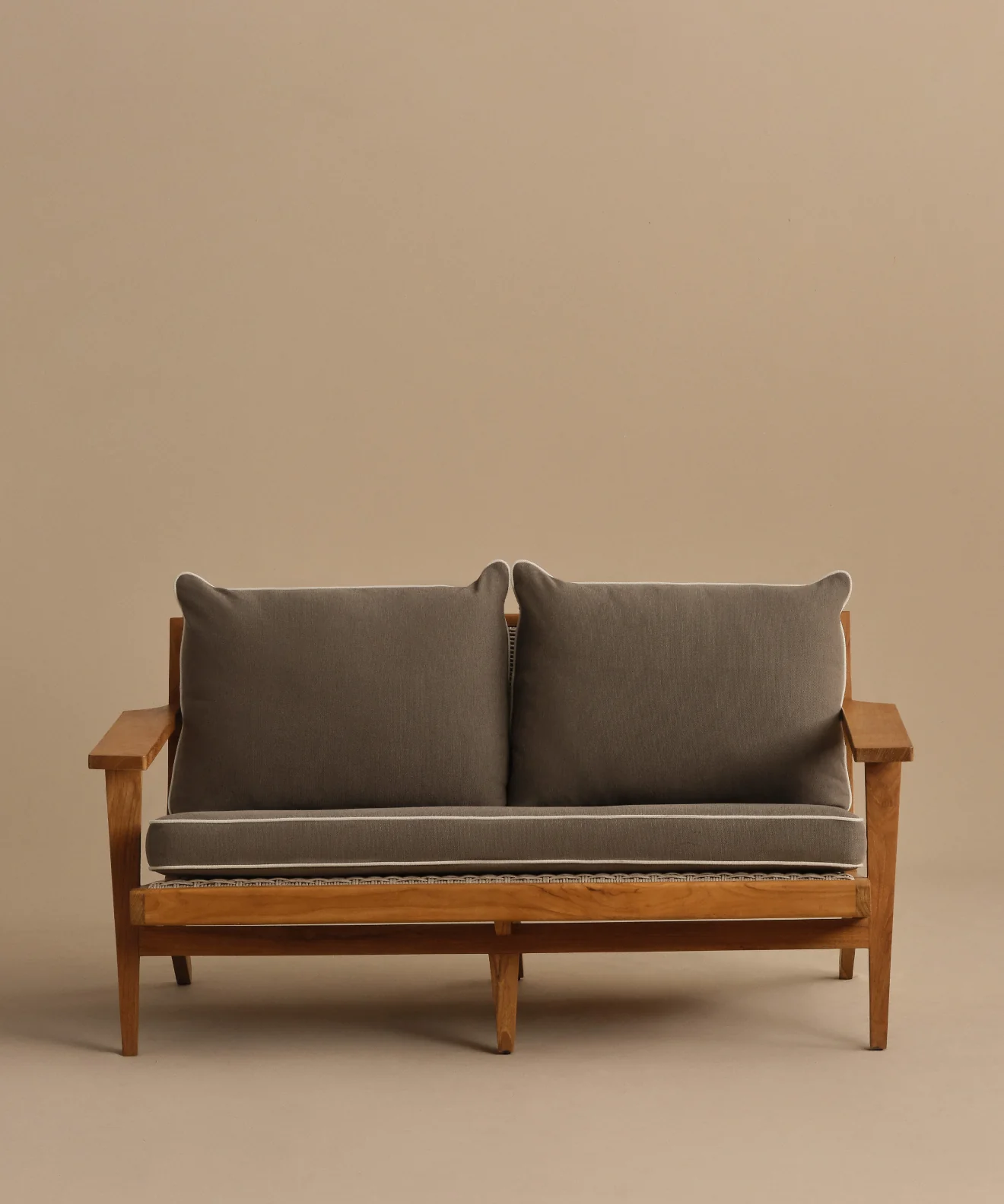 Outdoor Vista Sofa Cushion - Image 3