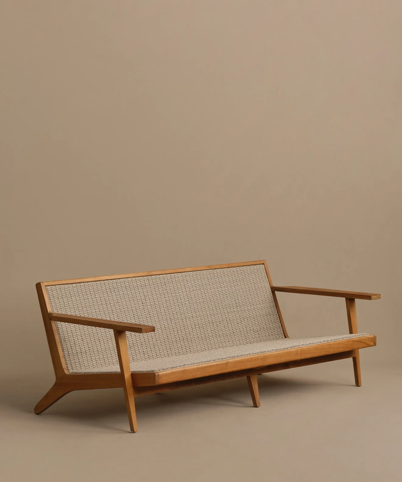 Outdoor Vista Sofa - Image 10