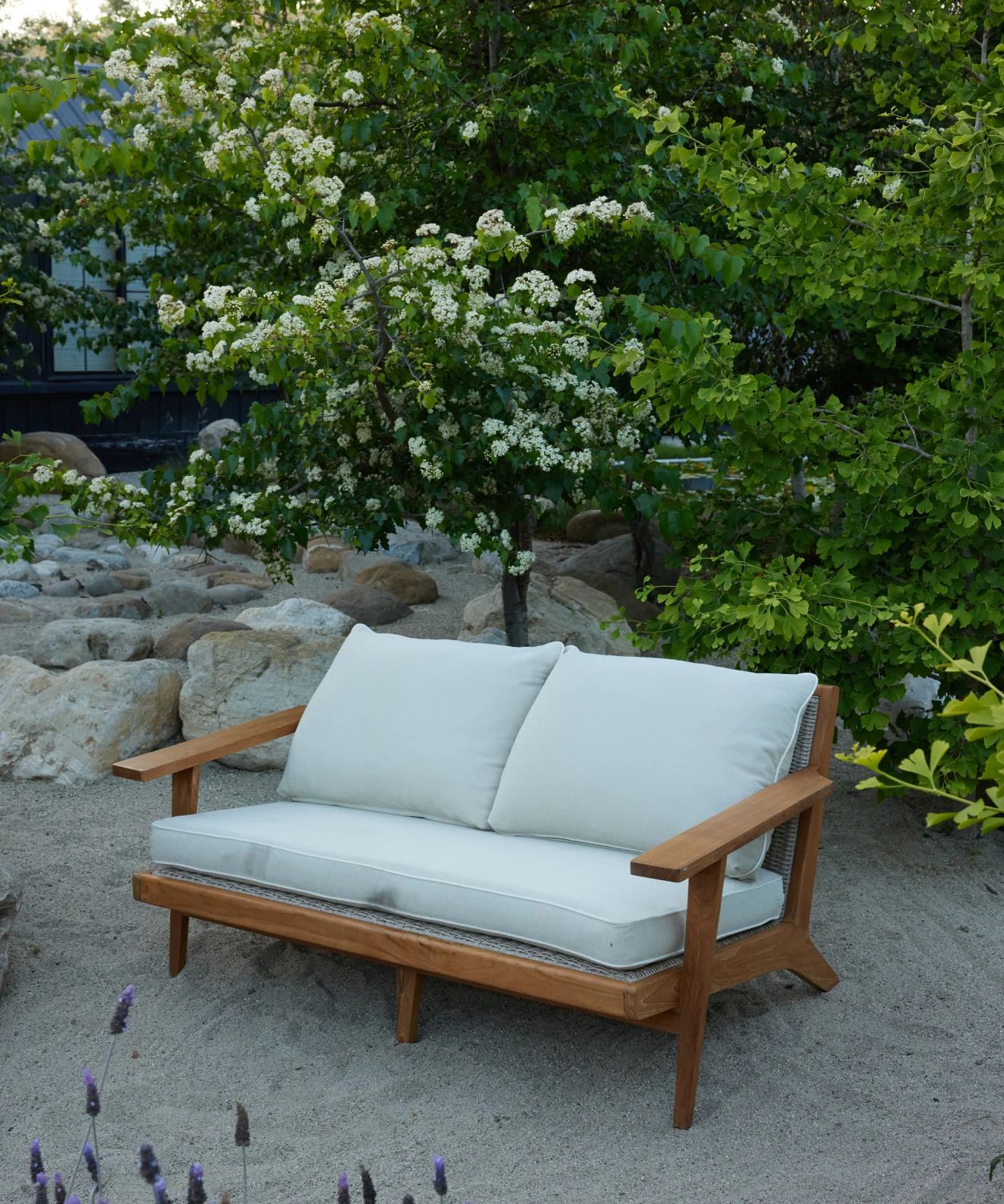 Outdoor Vista Sofa - Image 3