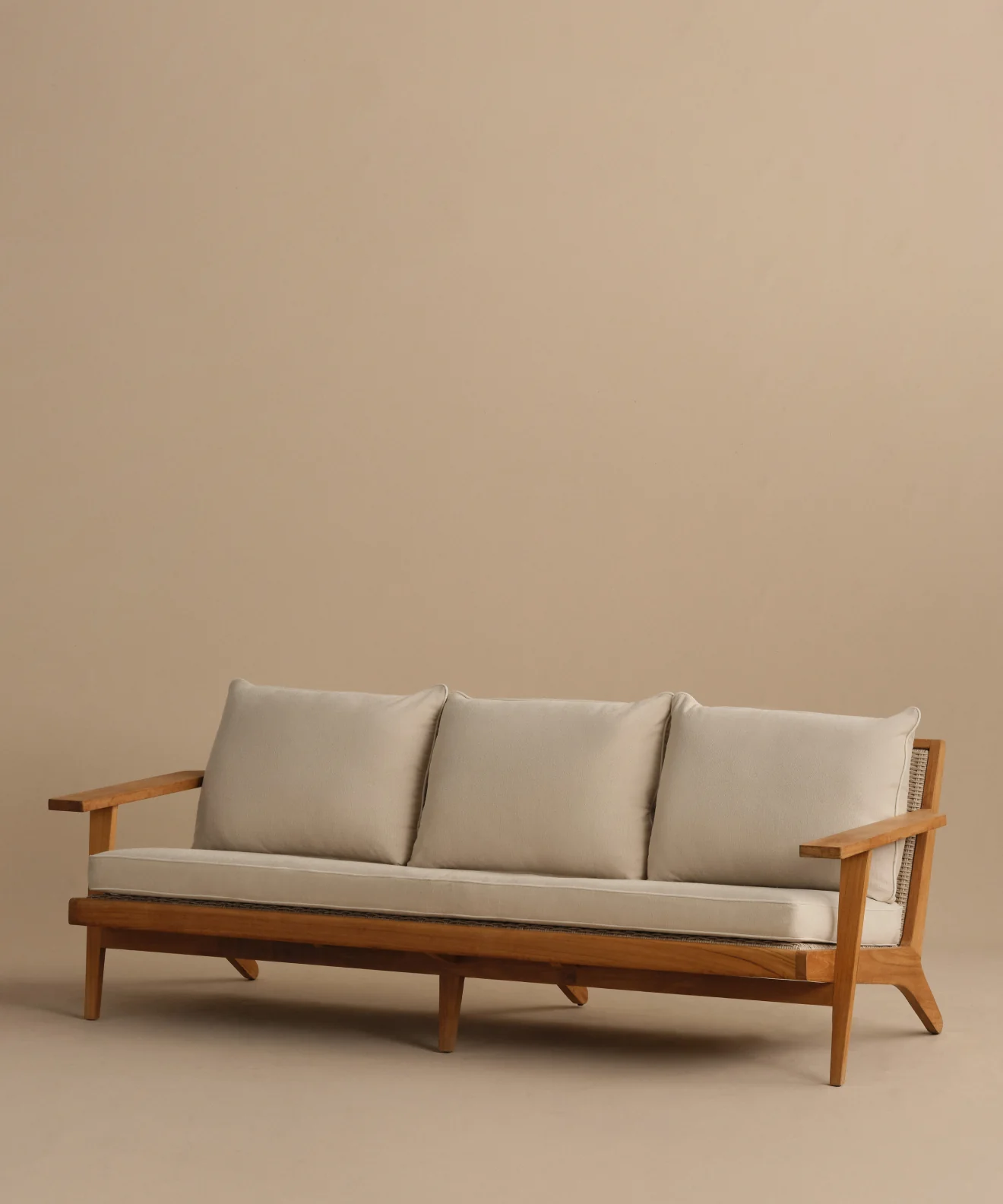 Outdoor Vista Sofa - Image 7