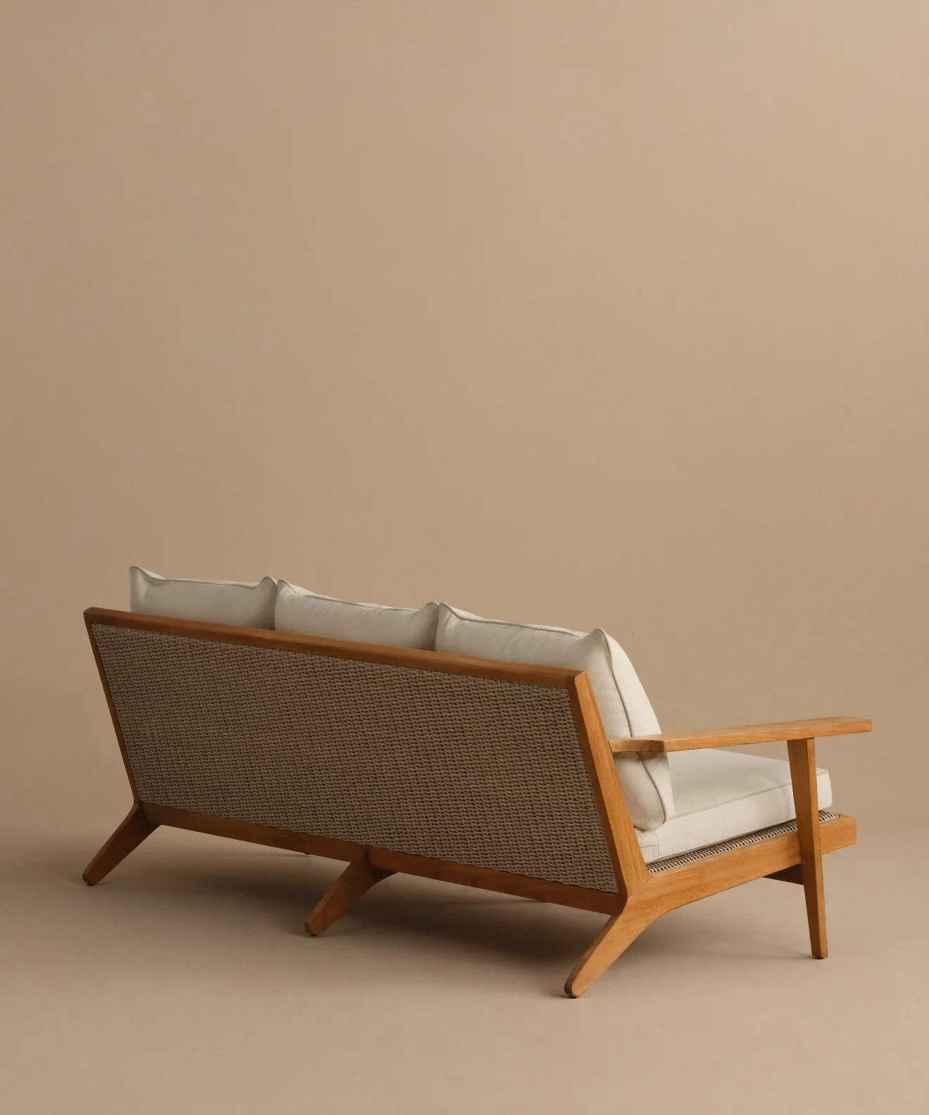 Outdoor Vista Sofa - Image 9