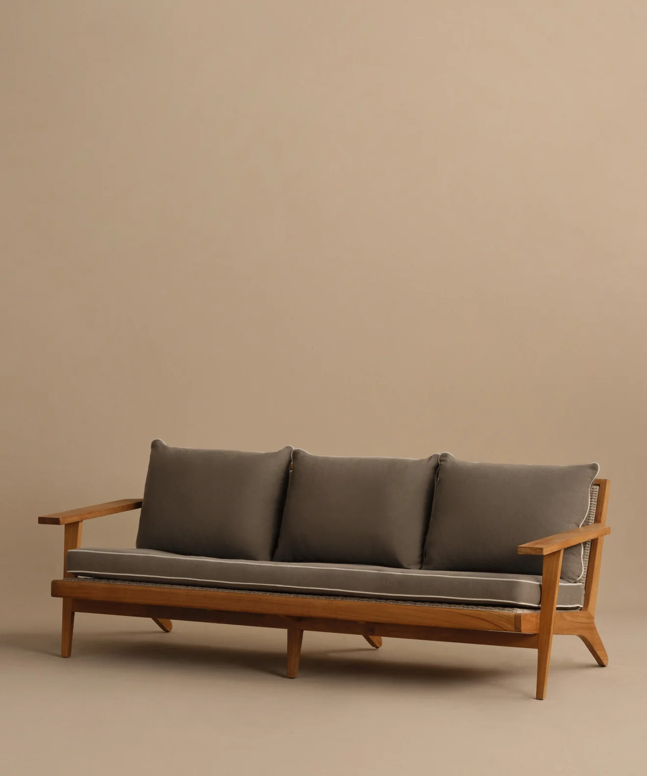 Outdoor Vista Sofa - Image 6