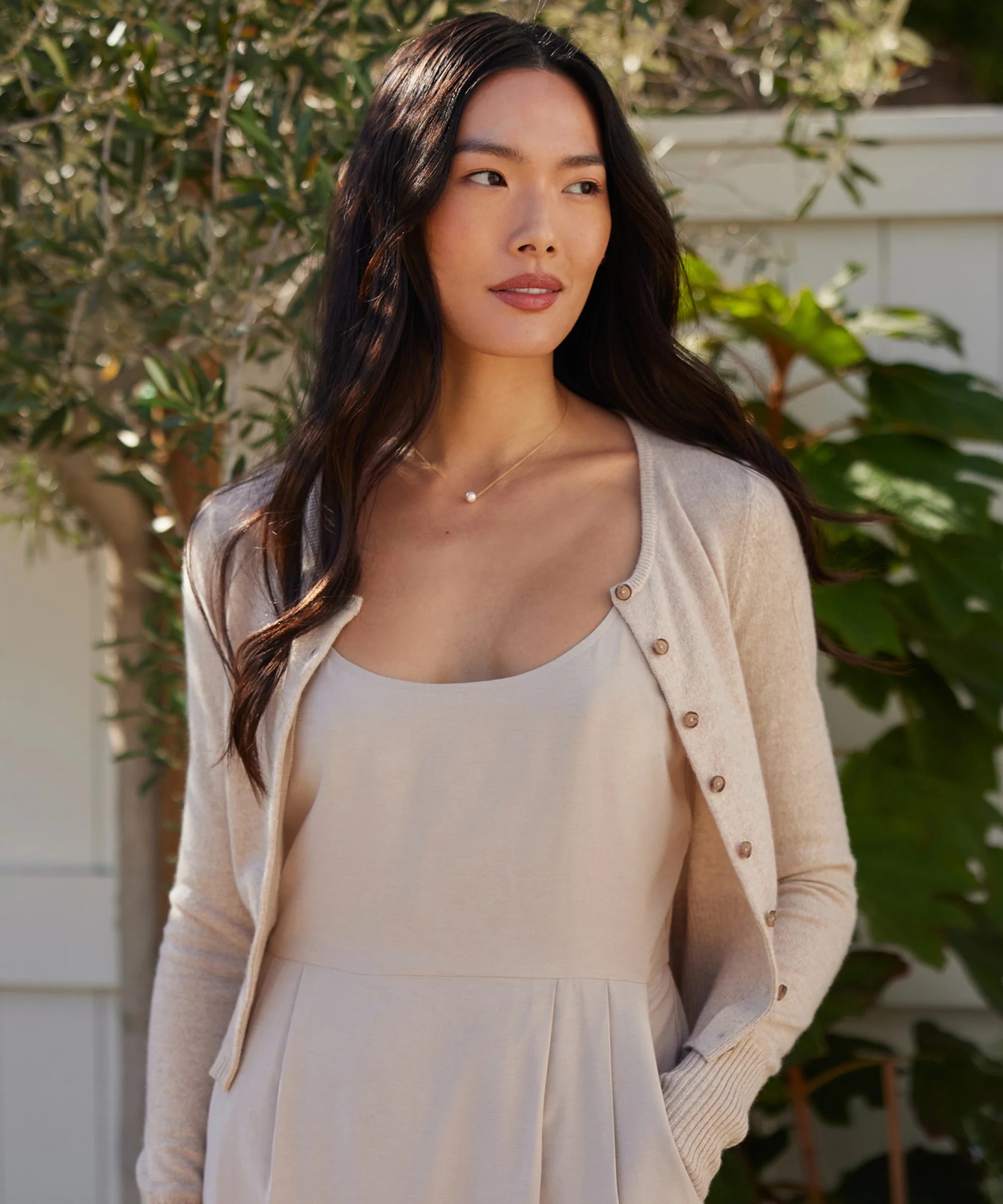 Philo Pearl Necklace - Image 3