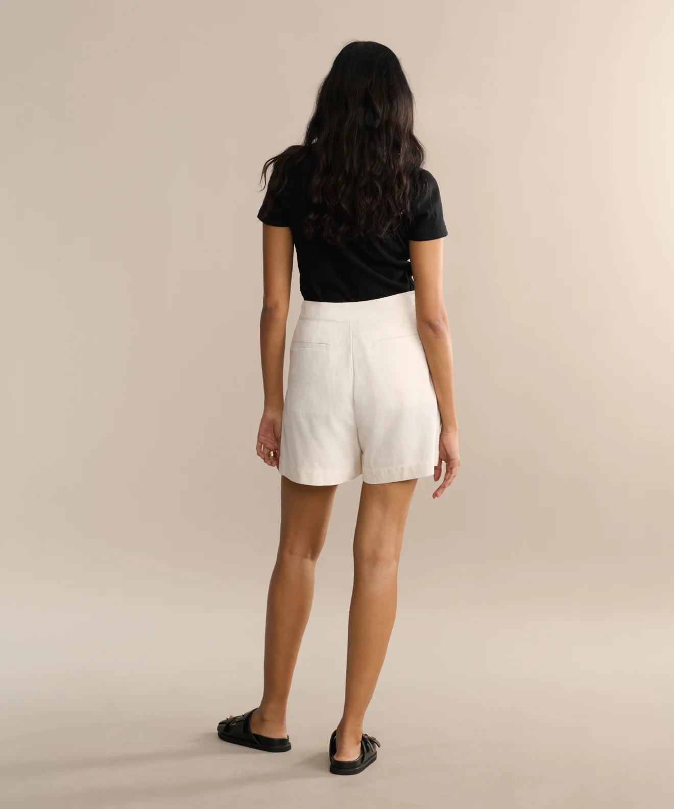 Pleated Short - Image 4