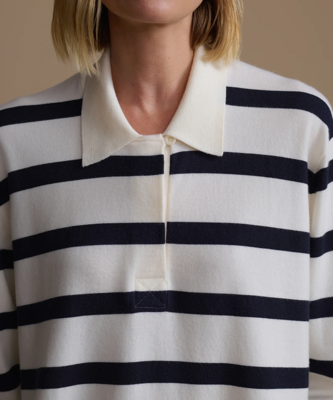Post Pullover - Image 5
