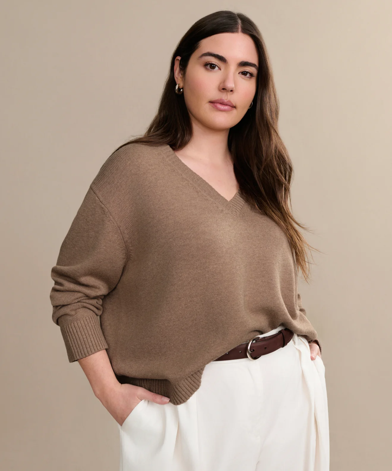 Simone V-Neck - Image 3