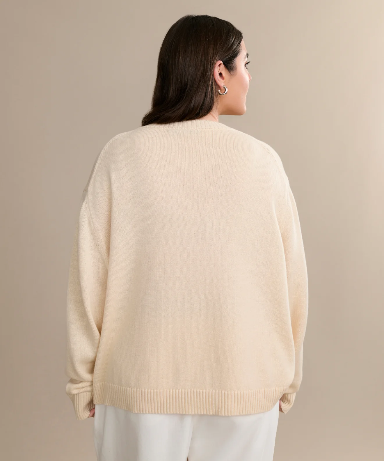 Simone V-Neck - Image 6