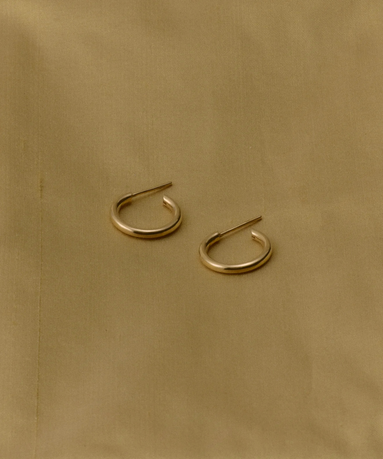 Small Eloise Hoops - Image 3