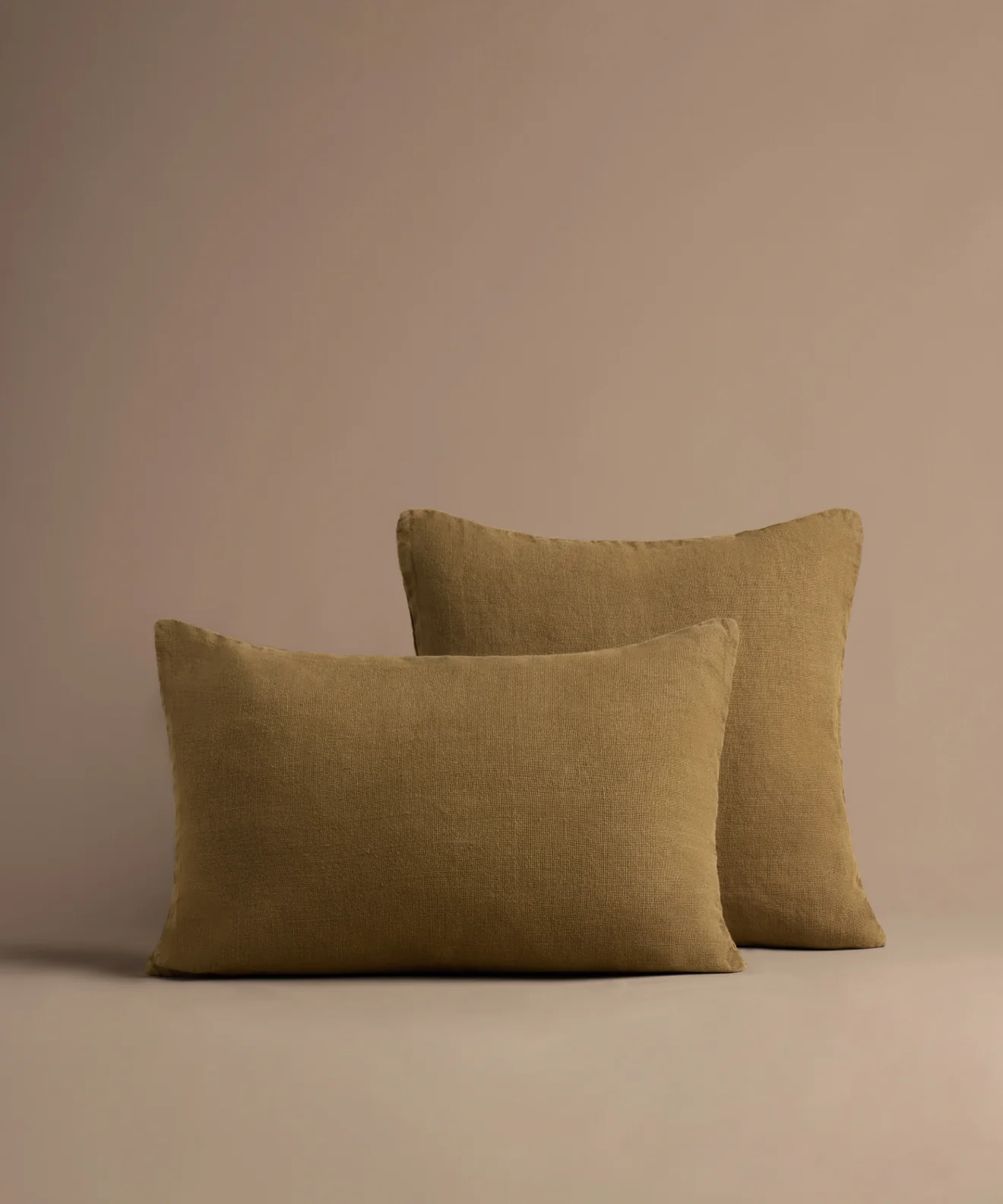 Vale Lumbar Pillow - Image 2