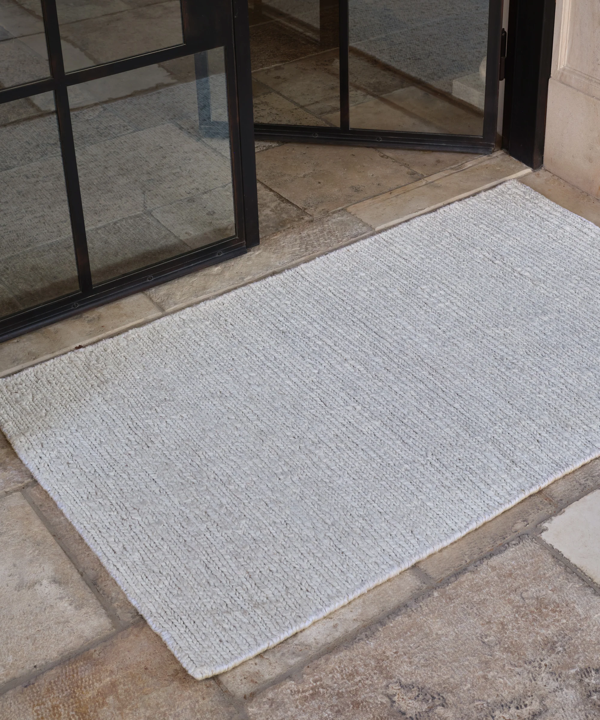 Wilder Jute Rug - Image 4